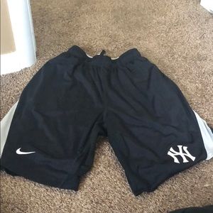 Men’s Nike New York Yankee’s Shorts